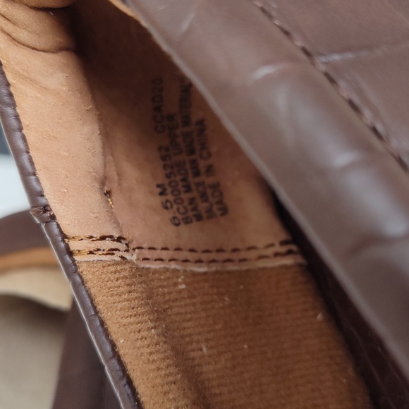 B.O.C. "Peggy" Clogs - Picture 6 of 6